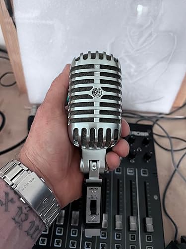 配信機器・PA機器・レコーディング機器 Shure 555H Iconic Unidyne Vocal Mic Shure 55SH Series II Iconic Unidyne Dynamic Vocal Microphone